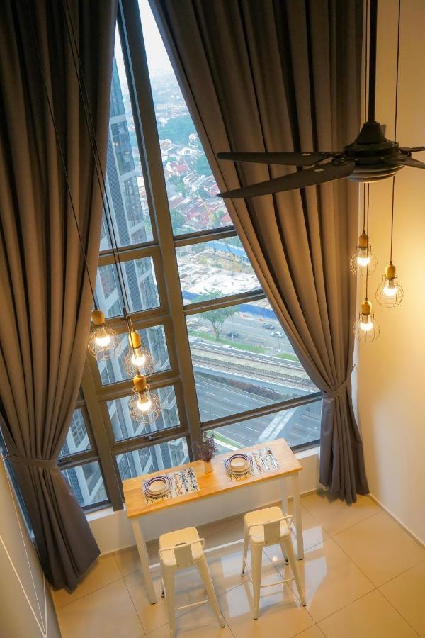 Appartement Cozy Modern Loft By De Lux @ Ekocheras, Kl à Kuala Lumpur Extérieur photo